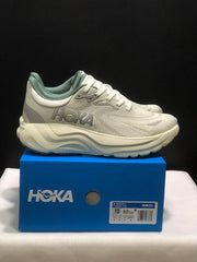 HOKA Arahi 8 Running Shoes in Cream and Sage