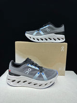 On Cloudeclipse Running Shoes in Gray and Blue