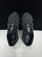 On Cloudeclipse Running Shoes, All Black