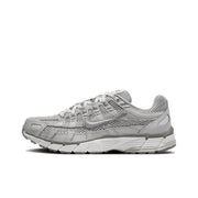Nike P-6000 Sneakers in Grey FN6837-012