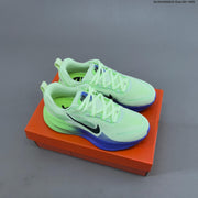Nike Vomero 18 Running Shoes