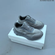 Alo Yoga Alo Runner Low-Top Sneakers