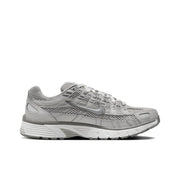 Nike P-6000 Sneakers in Grey FN6837-012