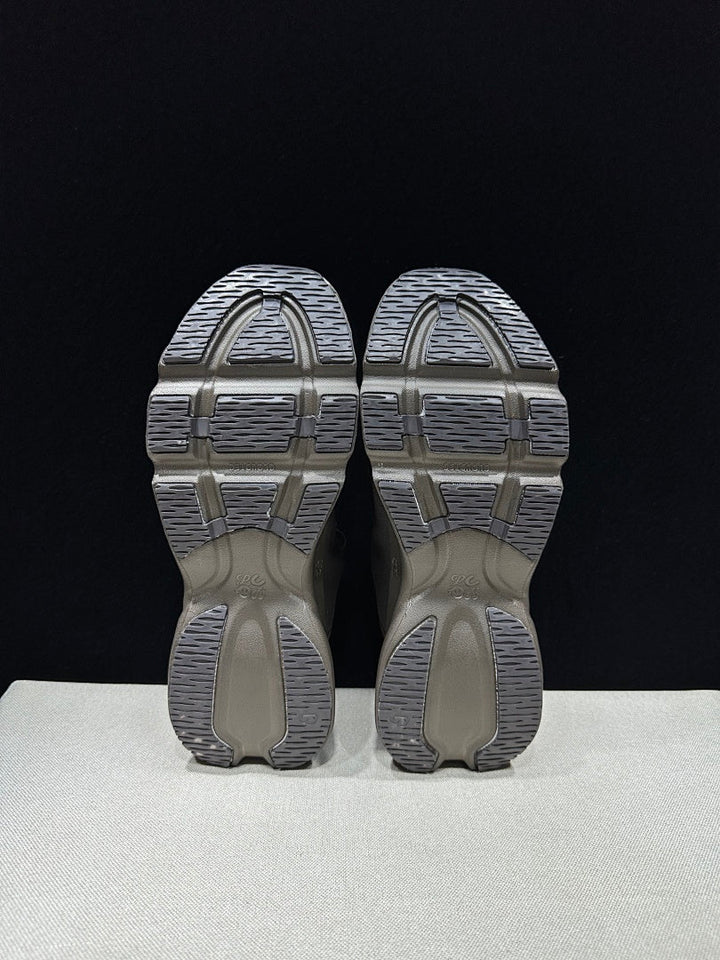 On x Loewe Cloudventure 3.0 Sneakers in Brown