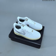 Nike Air Force 1 ’07 Low-Top Sneakers