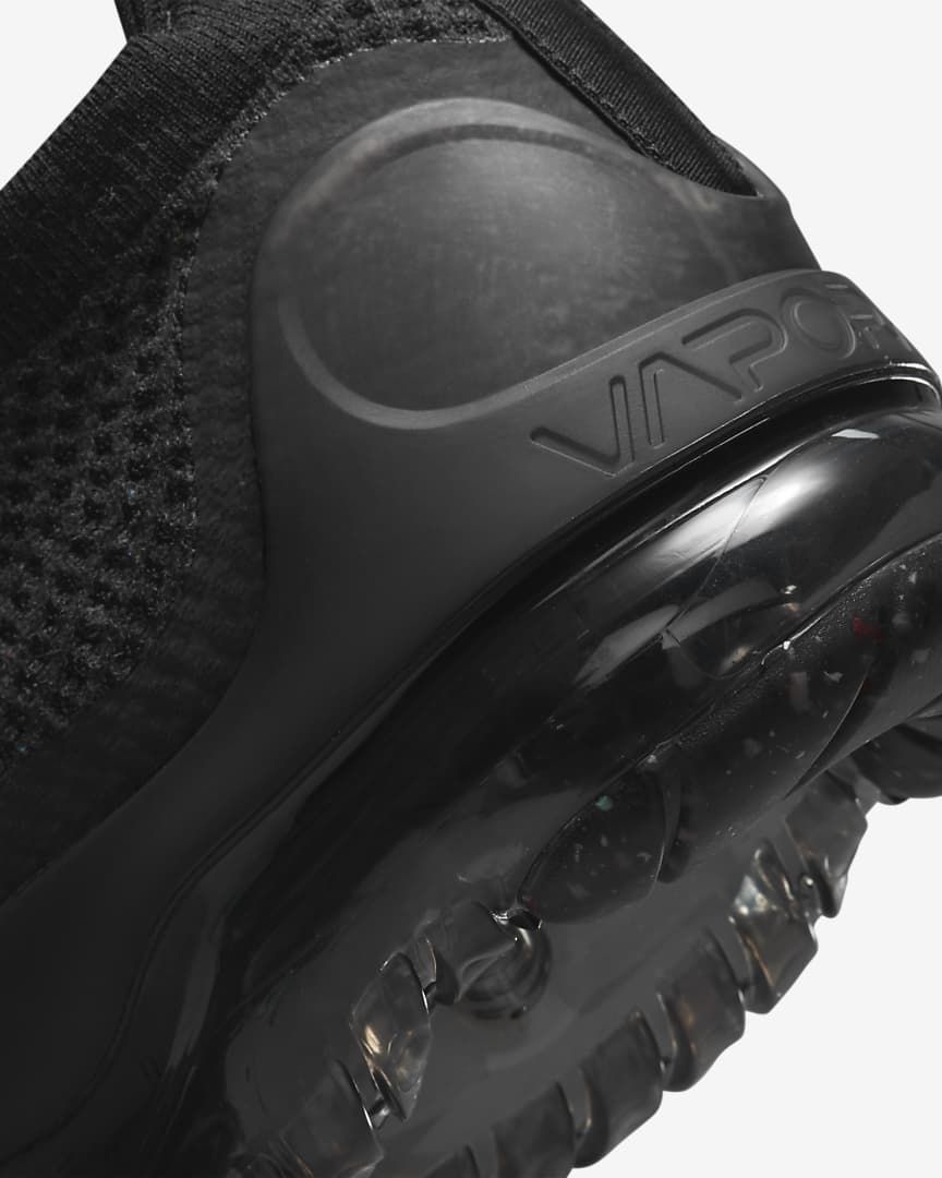 Nike Air VaporMax Flyknit 2021 Triple Black Sneakers DH4084-001