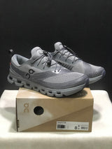 On Cloud X Z5 Sneakers in Gray