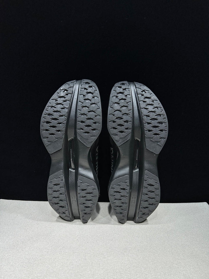 On Cloudboom Max Running Shoes, Black