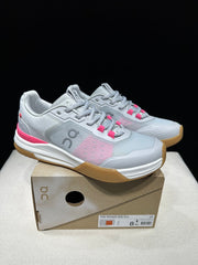On THE ROGER Advantage Pro Sneakers Light Grey Orange