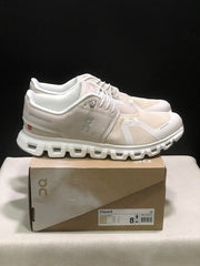 On Cloud 6 Sneakers in Pearl White