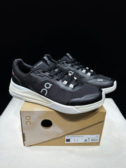On THE ROGER Clubhouse Pro Tennis Sneakers Black and White