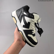 OFF-WHITE Arrow Low-Top Sneakers in Mixed Colors